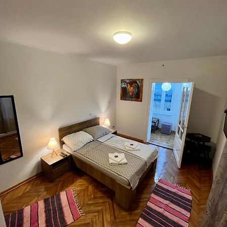 Apartmani Grand Market SJJ Esterno foto